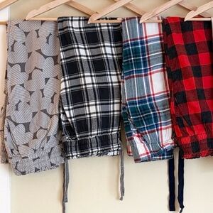 Aerie Set of 4 Sz Small Plaid heart print and buffalo check pajama Jogger Pants